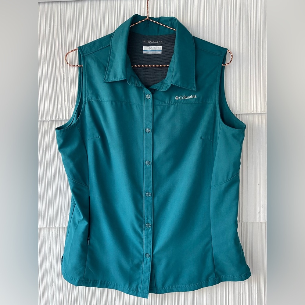 Columbia Turquoise Sleeveless Shirt